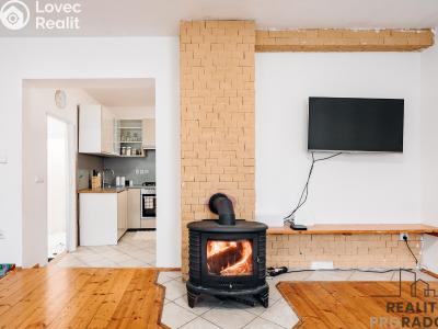 Prodej rodinného domu Bukovany č. 5