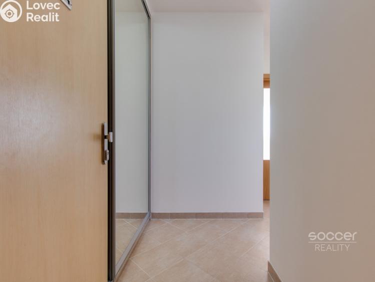 Оренда квартири 2+KK Praha, Farkašova č. 5