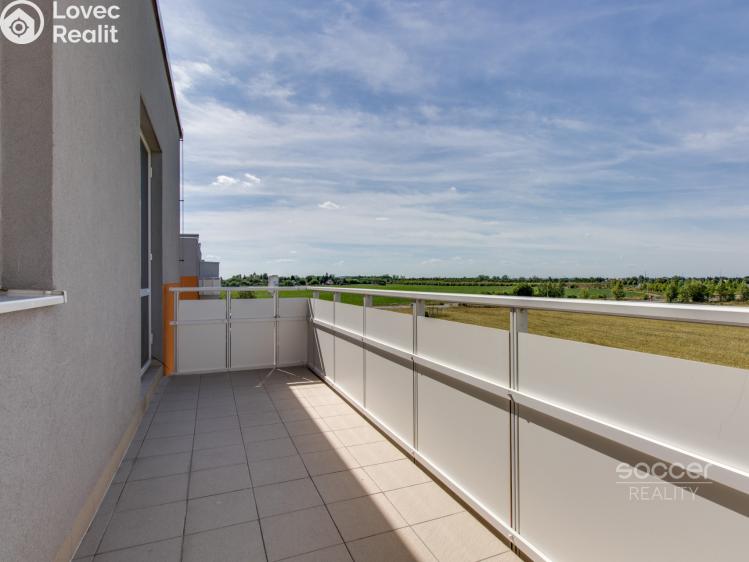 Оренда квартири 2+KK Praha, Farkašova č. 11