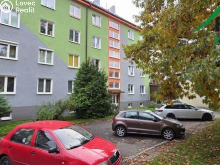 Prodej bytu 3+1 Tachov, Školní č. 13