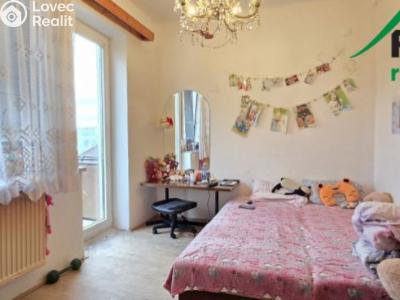 Sale apartment 3+1 Tachov, Školní č. 6