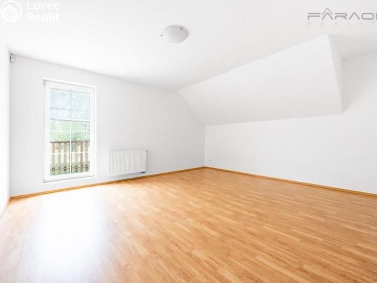 Pronájem kanceláře Průhonice, Pod Valem II. č. 7