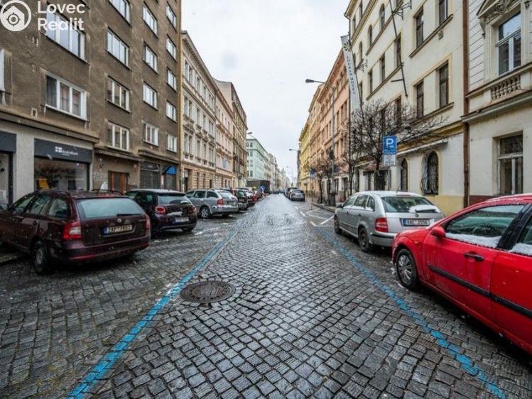 Sale apartment 2+1 Praha, Slezská č. 12