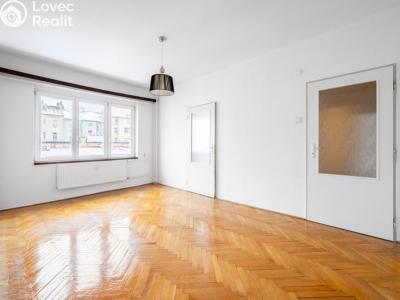 Sale apartment 2+1 Praha, Slezská č. 1