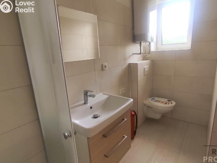 Pronájem bytu 2+KK Náměšť nad Oslavou, U Žel. mostu 1079 č. 8