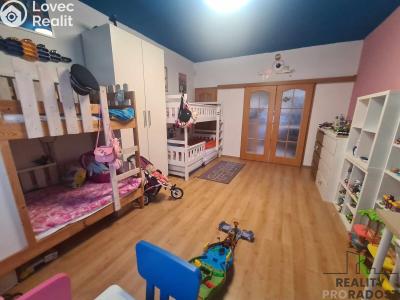 Pronájem bytu 3+1 Český Brod, Kounická č. 5