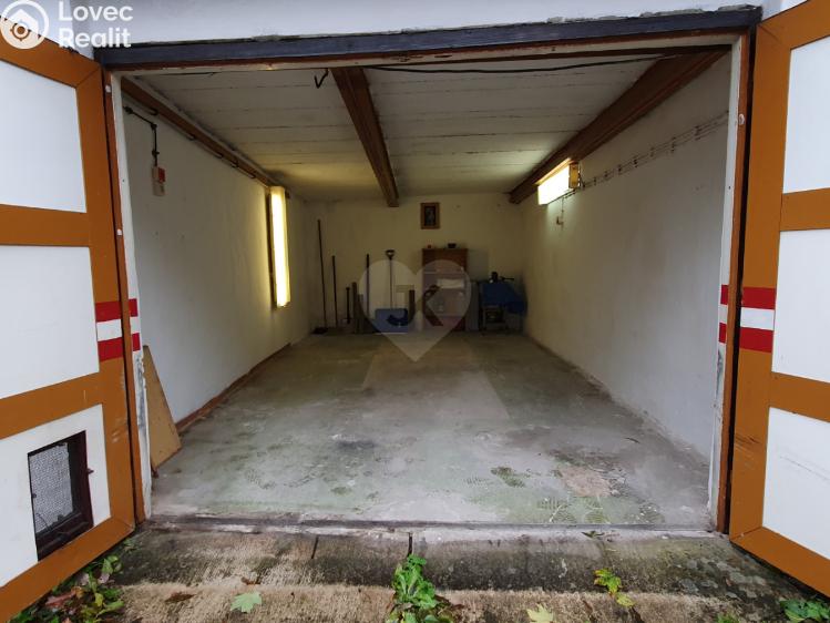 Prodej garáže Praha, Pod Petřinami č. 3