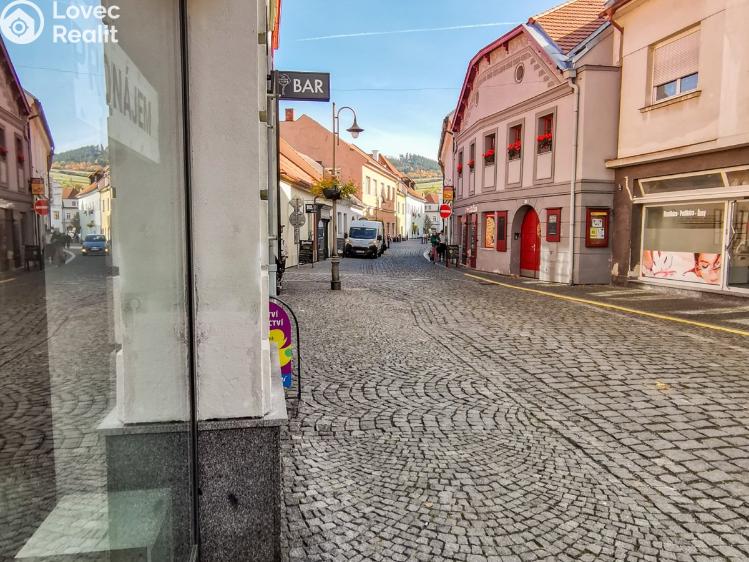 Pronájem obchodního prostoru Sušice, Americké armády 85 č. 15