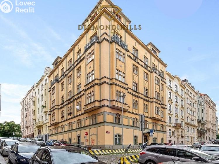 Продаж торгового приміщення Praha, Bulharská č. 1