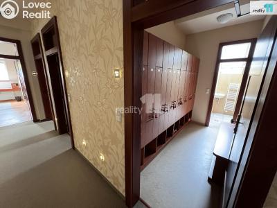 Pronájem obchodního prostoru Karlovy Vary, Chebská č. 5