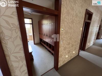 Pronájem obchodního prostoru Karlovy Vary, Chebská č. 6