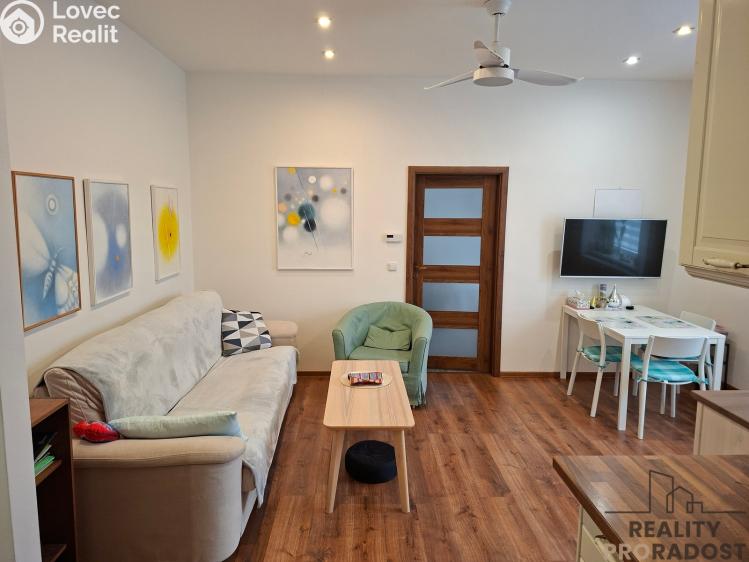 Pronájem bytu 2+KK Kladno, Cyrila Boudy č. 1