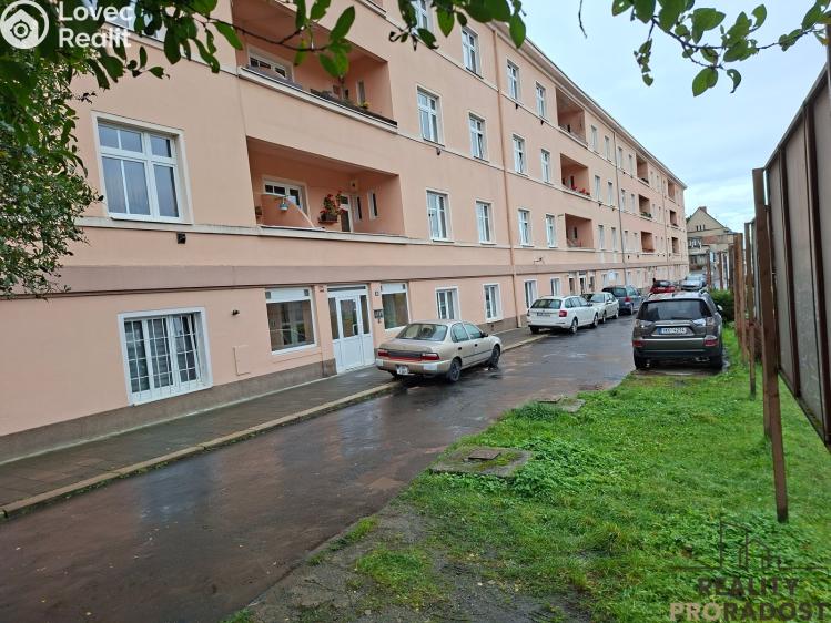 Pronájem bytu 2+KK Kladno, Cyrila Boudy č. 12