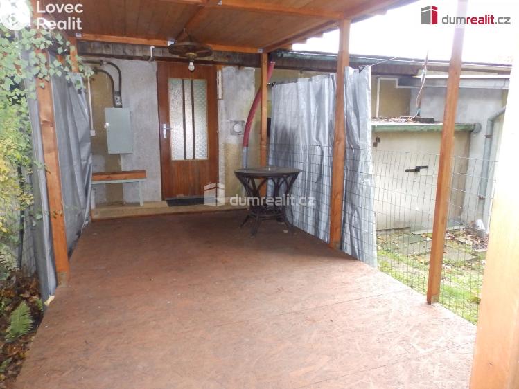 Prodej chaty Počedělice č. 15