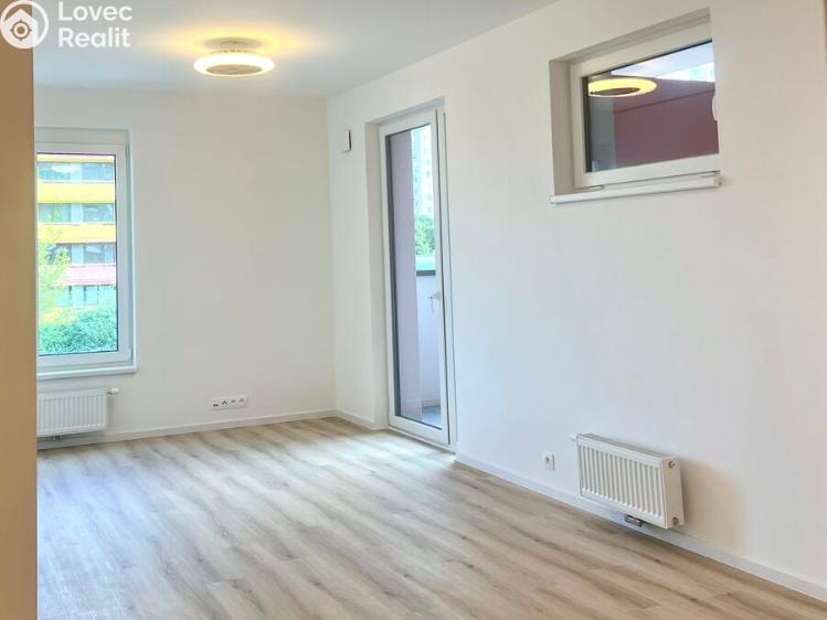 Pronájem bytu 2+KK Praha, Milánská č. 10
