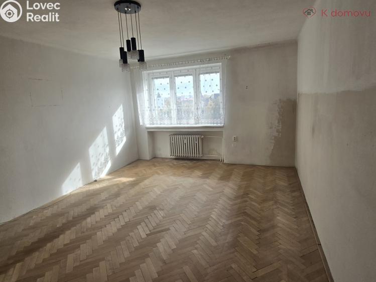 Prodej bytu 2+1 Přerov, nábř. Dr. Edvarda Beneše 2038/17 č. 8