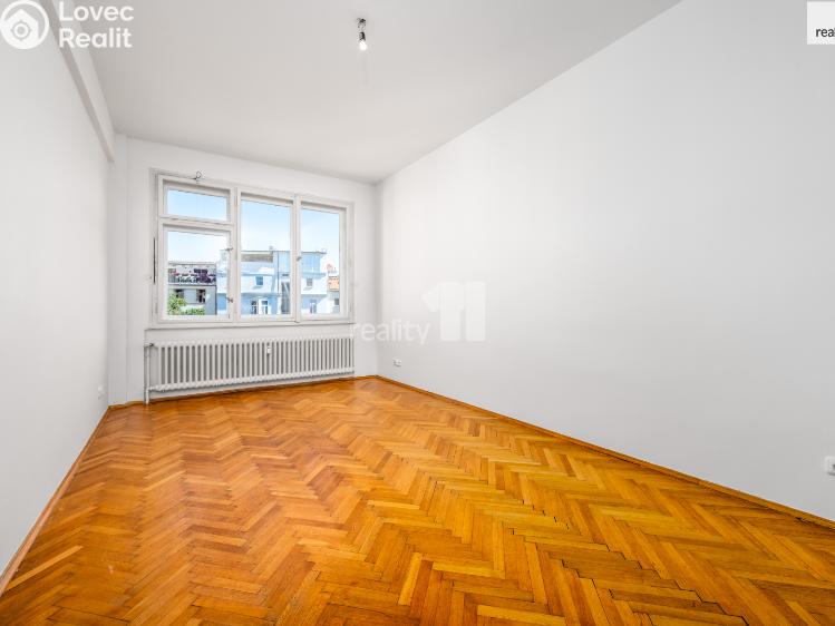 Prodej bytu 3+1 Praha 7, Vinařská č. 14