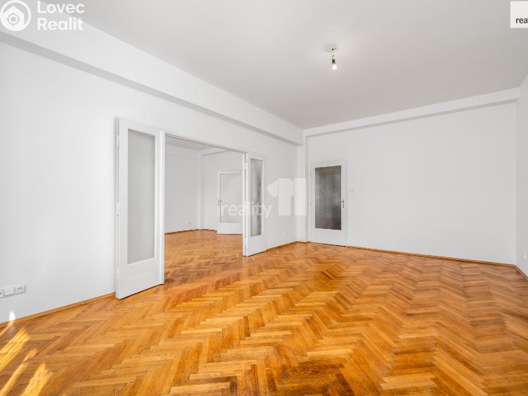 Prodej bytu 3+1 Praha 7, Vinařská č. 16