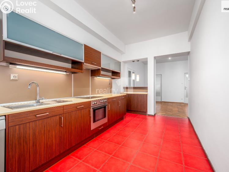 Prodej bytu 3+1 Praha 7, Vinařská č. 28