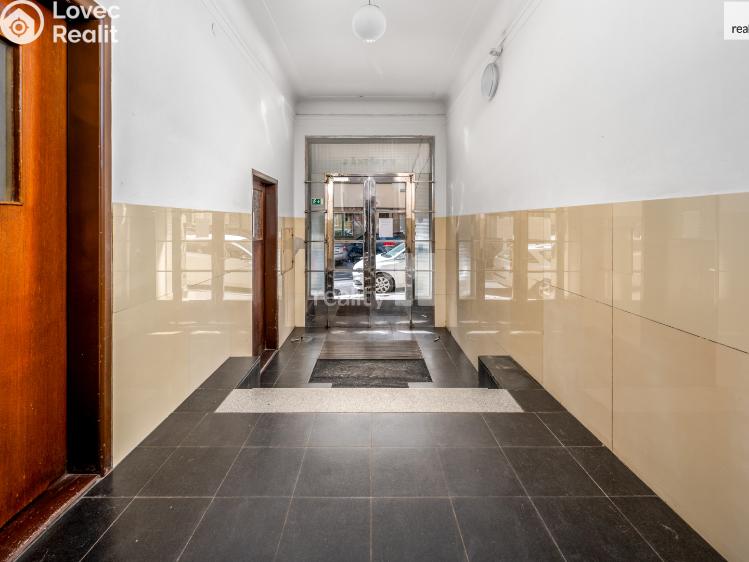 Prodej bytu 3+1 Praha 7, Vinařská č. 38