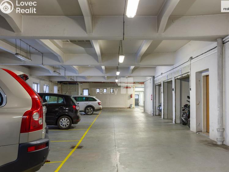 Prodej bytu 3+1 Praha 7, Vinařská č. 46