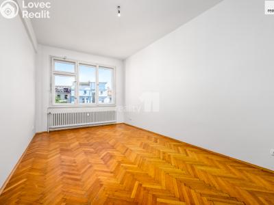 Prodej bytu 3+1 Praha 7, Vinařská č. 3