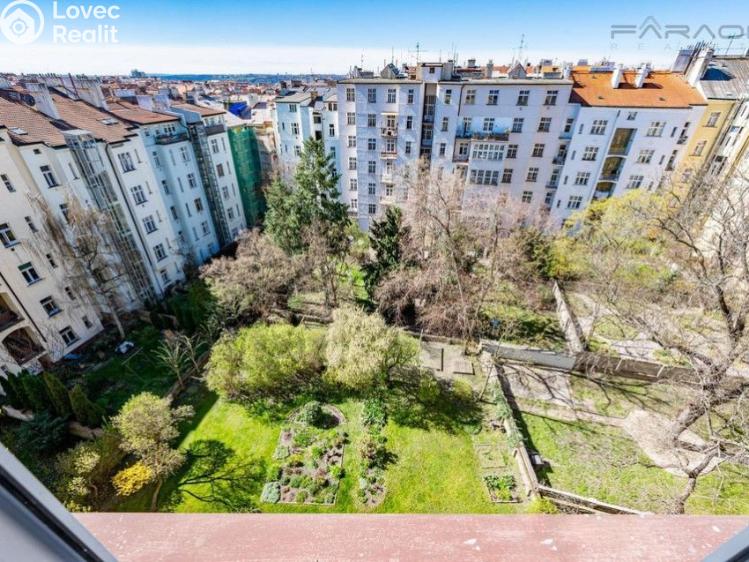 Pronájem bytu 4+KK Praha, Slavíkova č. 22