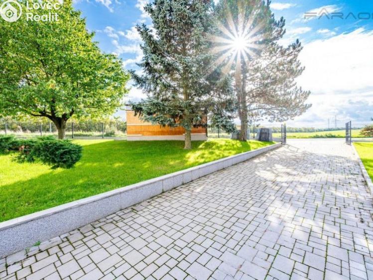 Pronájem rodinného domu Kosoř č. 18