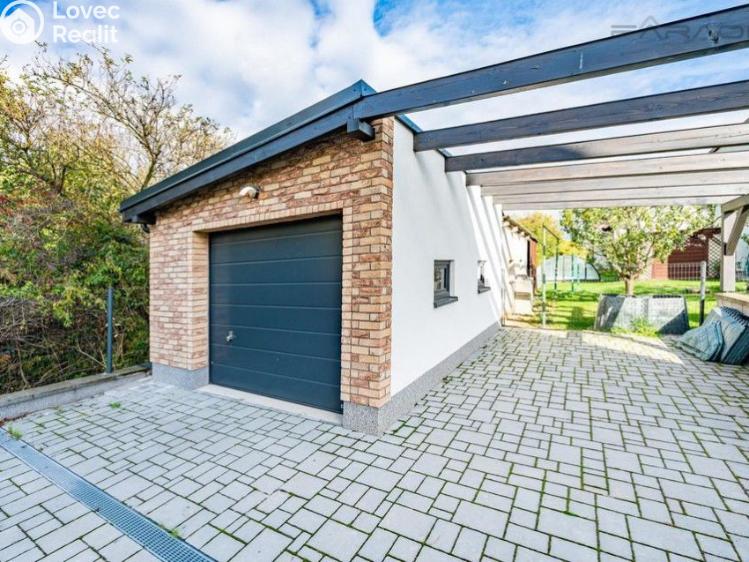 Pronájem rodinného domu Kosoř č. 1