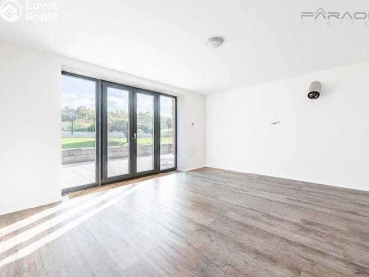 Pronájem rodinného domu Kosoř č. 8