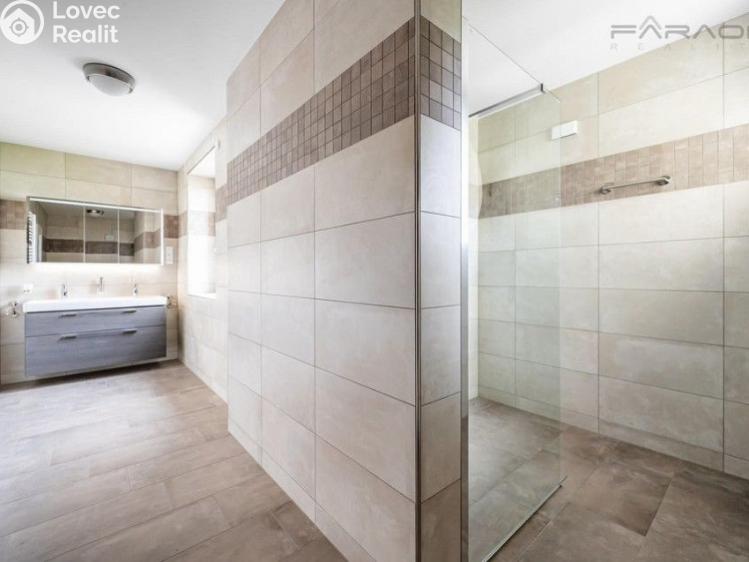 Pronájem rodinného domu Kosoř č. 12