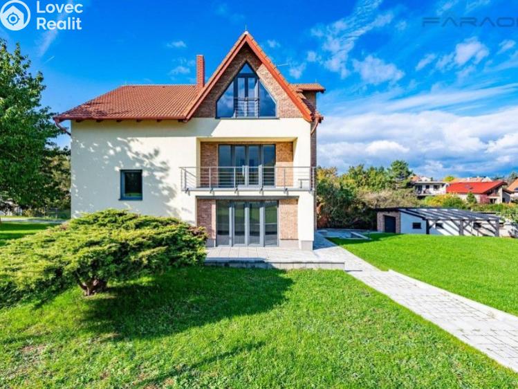 Pronájem rodinného domu Kosoř č. 16