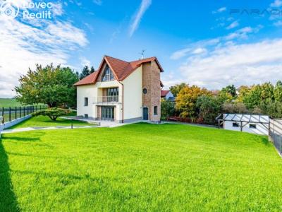 Pronájem rodinného domu Kosoř č. 1