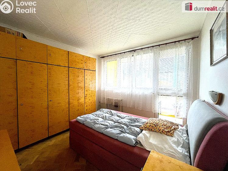 Prodej bytu 3+1 Chodov, náměstí 9. května č. 5