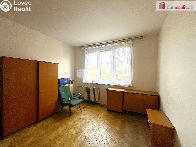 Prodej bytu 3+1 Chodov, náměstí 9. května č. 7