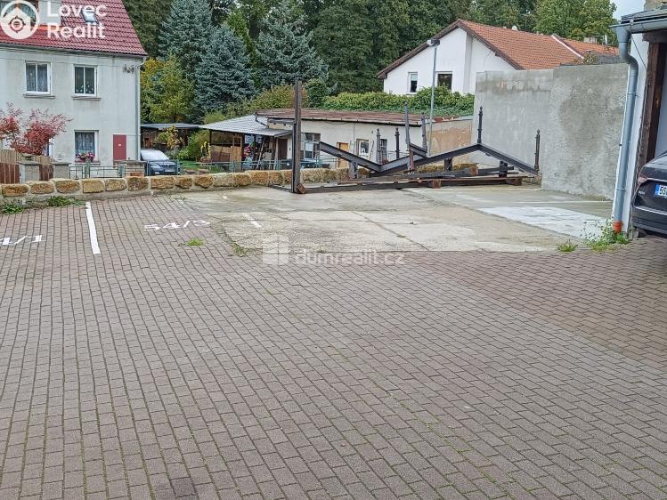 Prodej atypického bytu Doksy, Komenského č. 9
