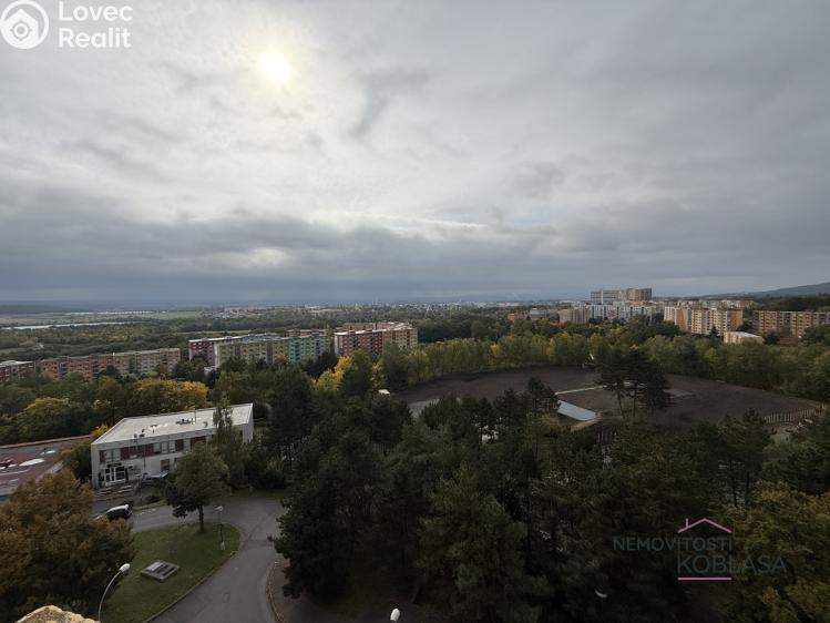 Pronájem bytu 3+1 Chomutov, Kamenný vrch č. 10