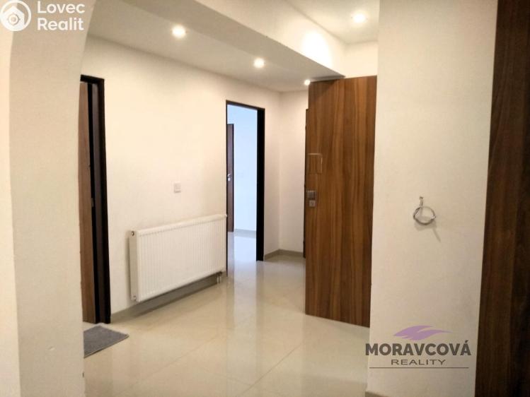 Pronájem bytu 5+KK Přelouč č. 12