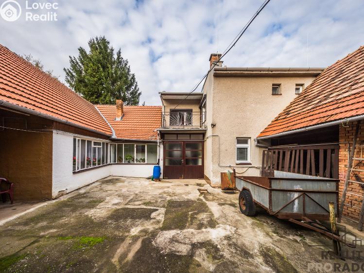 Продажа многогенного дом Klobouky u Brna č. 12