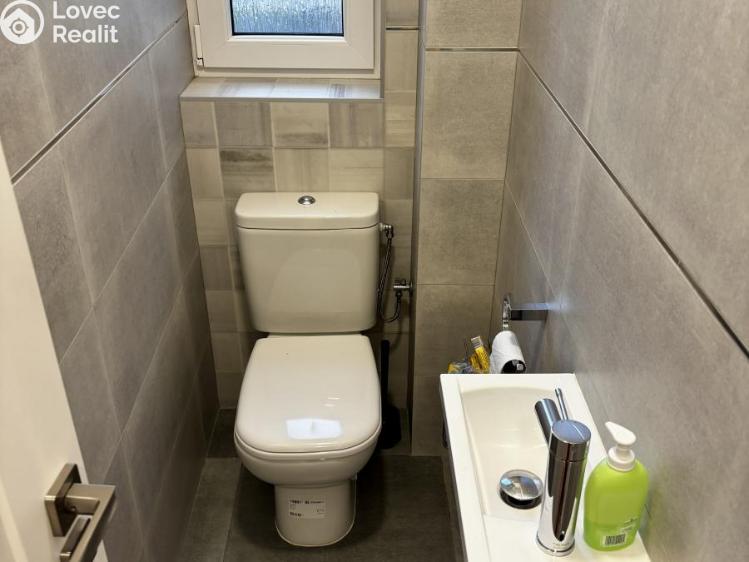 Pronájem bytu 2+KK Praha č. 8