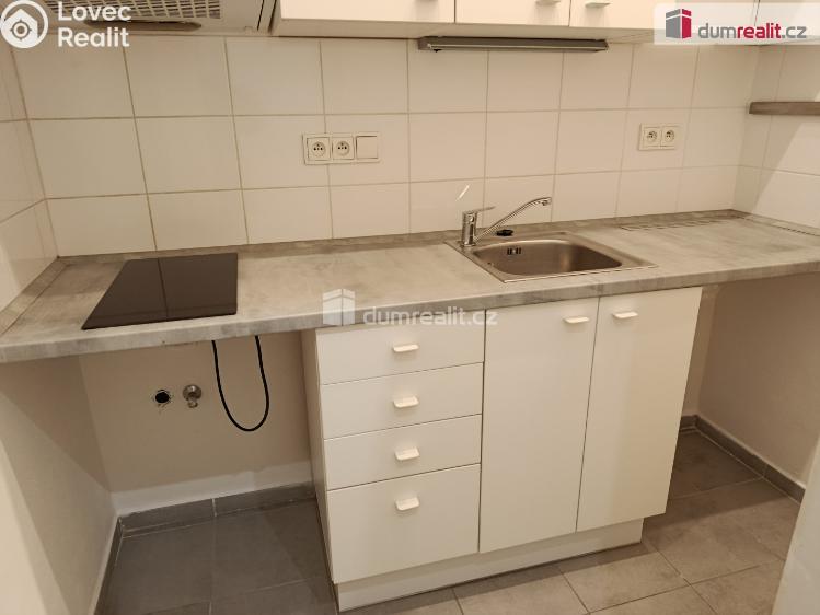 Оренда квартири 1+KK Praha 10, Novgorodská č. 7