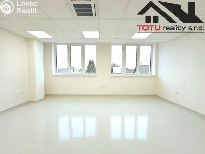 Rent office space Jaroměř, Jezbinská č. 3