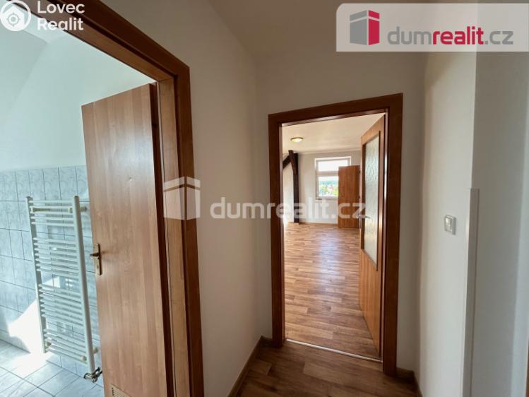 Pronájem bytu 1+KK Kolín, Ovčárecká č. 6