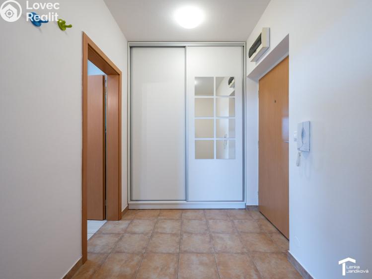 Prodej bytu 2+KK Pardubice, Nemošická 423 č. 10