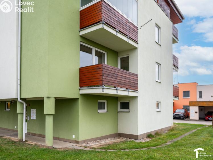 Prodej bytu 2+KK Pardubice, Nemošická 423 č. 22