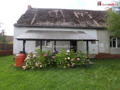 Продаж сімейного будинку Jesenice č. 4