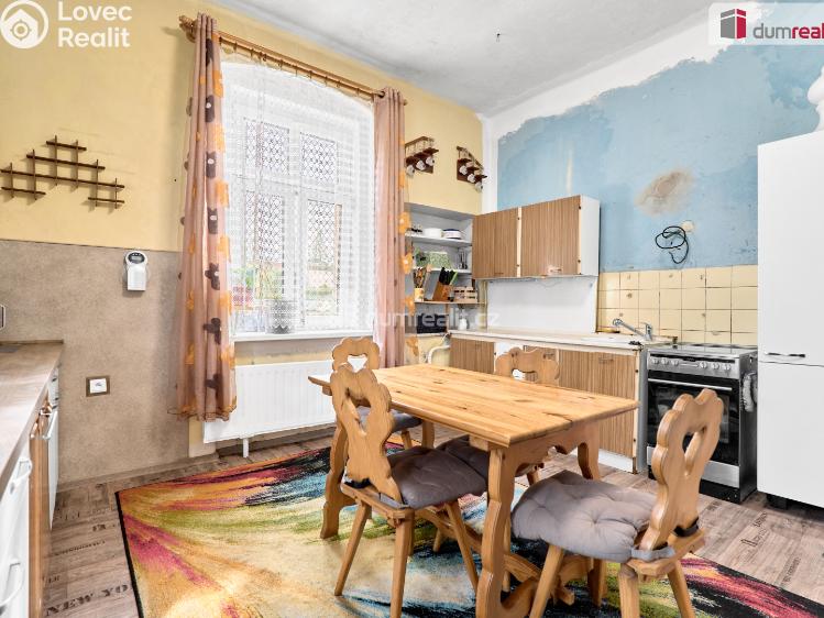 Prodej rodinného domu Kadaň, Poštovní č. 2