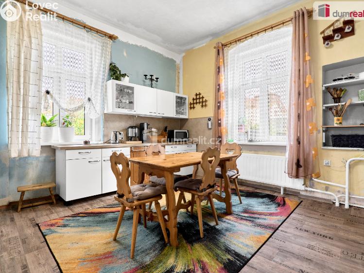 Prodej rodinného domu Kadaň, Poštovní č. 12