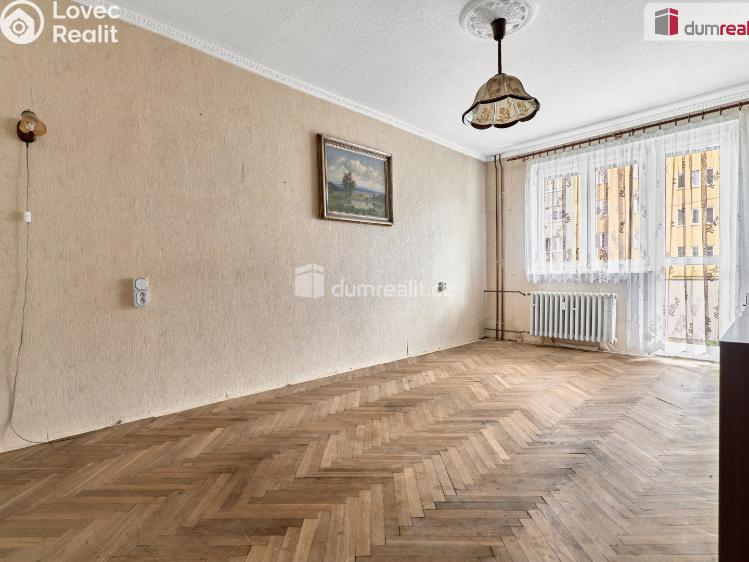 Prodej bytu 3+1 Hroznětín, Sídliště č. 8