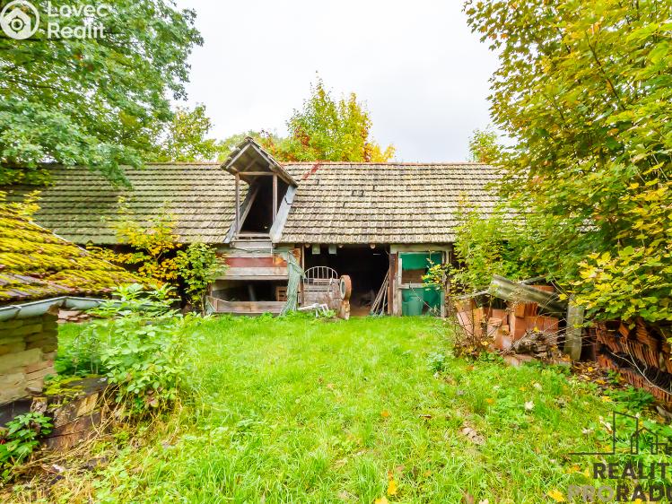 Prodej rodinného domu Polepy č. 10